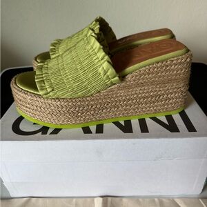 Ganni Smock Espadrille Wedge Sandal in Tender Shoots 37/7 NWB